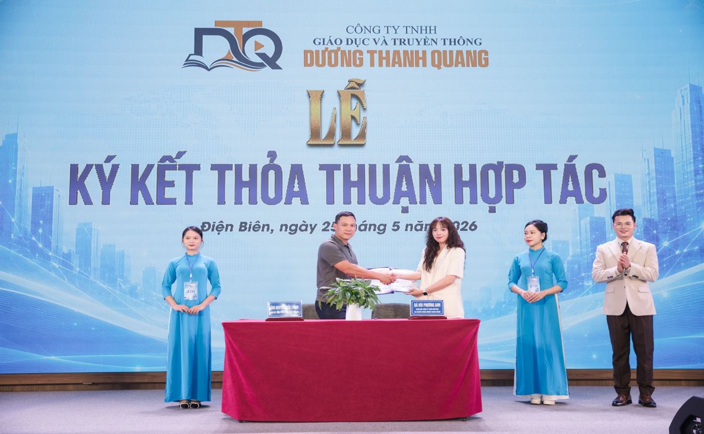 Trung tâm Tổ chức sự kiện Khánh Hòa